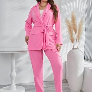 Pink casual pant suit